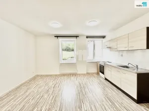 Pronájem bytu 3+kk, Praha - Hrdlořezy, Českobrodská, 65 m2