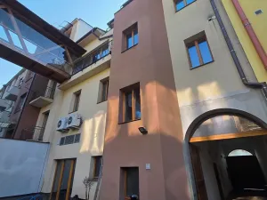 Dražba vícegeneračního domu, Náchod, Komenského, 1000 m2