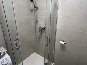 Pronájem bytu 1+kk, Zlín - Malenovice, Hřebíčkova, 30 m2