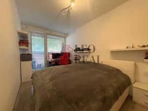 Pronájem bytu 2+kk, Praha - Troja, Hnězdenská, 56 m2