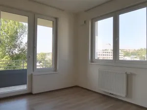 Pronájem bytu 3+kk, Praha - Vysočany, Svatošových, 72 m2