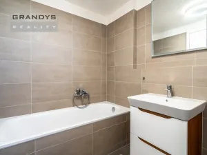 Pronájem bytu 3+kk, Praha, K Beranovu, 77 m2
