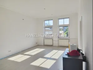 Pronájem bytu 3+kk, České Budějovice - České Budějovice 3, Jírovcova, 78 m2