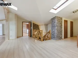 Prodej kanceláře, Karlovy Vary, Moskevská, 205 m2