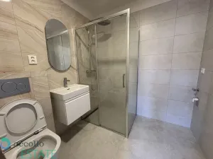 Prodej bytu 2+kk, Praha, Seifertova, 42 m2