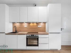 Prodej bytu 2+kk, Praha, Seifertova, 42 m2