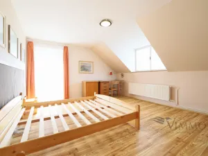 Prodej rodinného domu, Kolšov, 175 m2