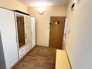 Prodej bytu 2+1, Klášterec nad Ohří, Lidická, 63 m2