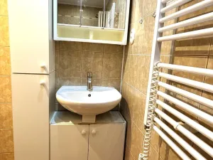 Prodej bytu 2+1, Klášterec nad Ohří, Lidická, 63 m2