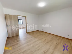 Pronájem rodinného domu, Lužná, 150 m2