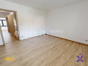 Pronájem rodinného domu, Lužná, 150 m2