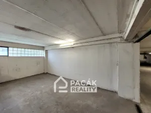 Pronájem garáže, Olomouc, Albertova, 17 m2