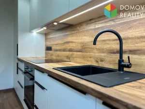 Prodej bytu 2+1, Králův Dvůr, Pod Hájem, 60 m2