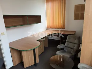 Pronájem kanceláře, Otrokovice, tř. Tomáše Bati, 18 m2