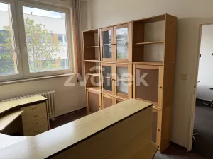 Pronájem kanceláře, Otrokovice, tř. Tomáše Bati, 18 m2