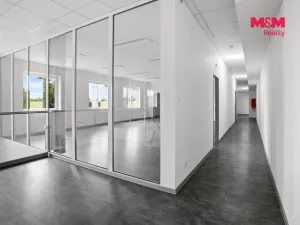 Pronájem kanceláře, Pletený Újezd, Družstevní, 451 m2