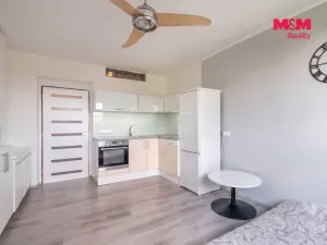 Pronájem bytu 1+kk, Kladno, Moskevská, 21 m2