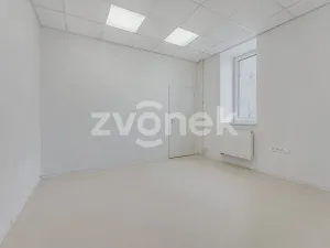 Pronájem obchodního prostoru, Zlín, Rašínova, 107 m2