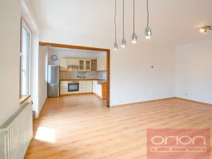 Prodej bytu 3+1, Praha - Smíchov, Na Cihlářce, 84 m2