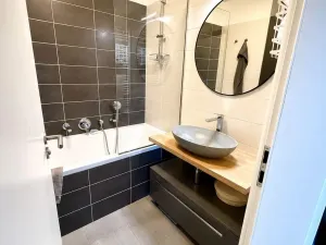 Prodej bytu 2+kk, Roztoky, Lederova, 58 m2
