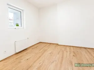 Pronájem bytu 1+kk, Praha - Břevnov, Na břevnovské pláni, 17 m2