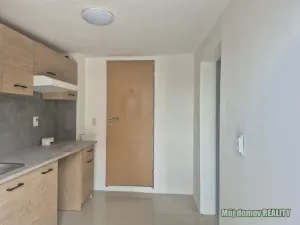 Pronájem bytu 2+1, Praha - Libuš, Nad šejdrem, 45 m2