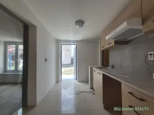 Pronájem bytu 2+1, Praha - Libuš, Nad šejdrem, 45 m2