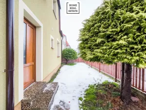 Pronájem rodinného domu, Praha - Dolní Měcholupy, U svornosti, 117 m2