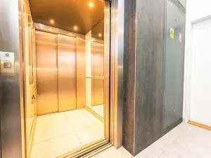 Pronájem bytu 3+kk, Praha - Karlín, Za Karlínským přístavem, 74 m2