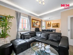 Pronájem bytu 4+1, Bor, náměstí Republiky, 90 m2