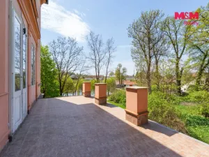 Prodej historického objektu, Dírná - Lžín, 963 m2