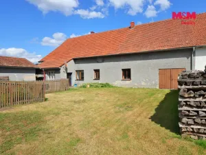 Prodej rodinného domu, Černá, 207 m2
