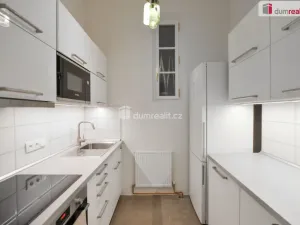 Pronájem bytu 1+1, Praha - Nové Město, Hálkova, 33 m2