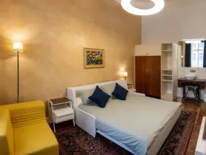 Pronájem bytu 1+1, Praha - Nové Město, Hálkova
