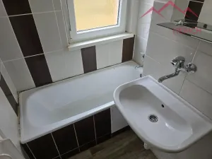 Pronájem bytu 1+1, Chomutov, Marie Pujmanové, 34 m2