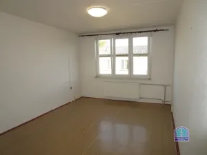 Pronájem bytu 2+1, Sytno, 54 m2