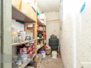 Prodej bytu 3+1, Holýšov, Tylova, 68 m2