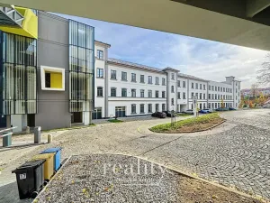 Pronájem bytu 1+kk, Jihlava, Křižíkova, 52 m2