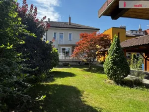 Pronájem kanceláře, Pardubice - Bílé Předměstí, Na Okrouhlíku, 290 m2