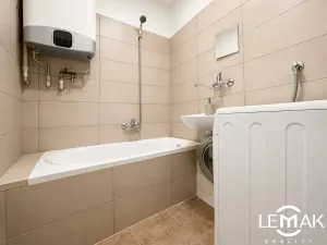 Pronájem bytu 2+kk, Olomouc, Šmeralova, 45 m2