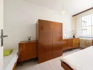 Prodej bytu 3+1, Praha - Prosek, Novoborská, 55 m2