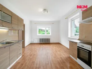 Pronájem rodinného domu, Spálené Poříčí, Jiráskova, 72 m2