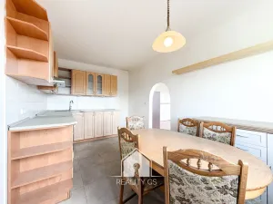 Prodej bytu 3+1, Děčín, Dvořákova, 75 m2