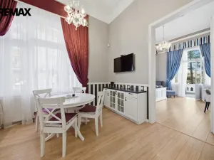 Prodej bytu 2+kk, Karlovy Vary, Krále Jiřího, 49 m2