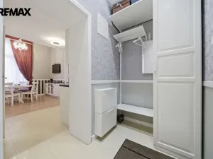Prodej bytu 2+kk, Karlovy Vary, Krále Jiřího, 49 m2