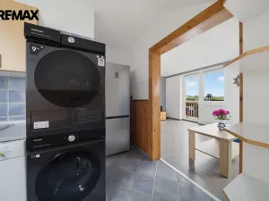Prodej bytu 2+1, Nová Role, U Plynárny, 69 m2