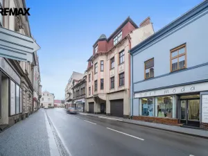 Pronájem bytu 4+1, Hronov, T. G. Masaryka, 135 m2
