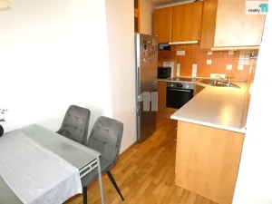Pronájem bytu 2+kk, Praha - Strašnice, Pod altánem, 48 m2