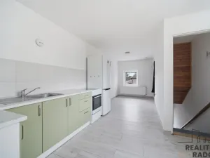 Pronájem bytu 2+kk, Pardubice, Dašická, 54 m2