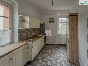 Pronájem bytu 2+1, Karlovy Vary - Doubí, K Linhartu, 60 m2